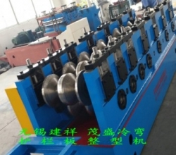 護(hù)欄板成型機(jī) 護(hù)欄板矯正機(jī)