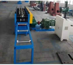 護(hù)欄板成型機(jī)  應(yīng)用廣泛