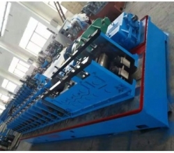 不銹鋼導(dǎo)軌成型機 款式多樣