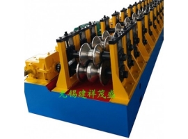 建祥茂盛告訴你護(hù)欄板成型設(shè)備的技術(shù)參數(shù)