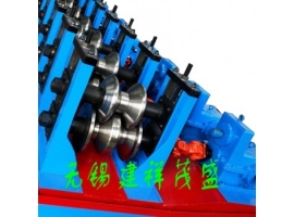 護(hù)欄板成型機(jī)：高速波形護(hù)欄板的主要構(gòu)造及標(biāo)準(zhǔn)尺寸。